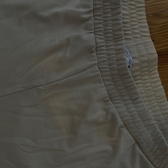 Super comfy tracksuit, brand Zara, pants and tee together, size XL, “SOLD” - Picture 5 of 12